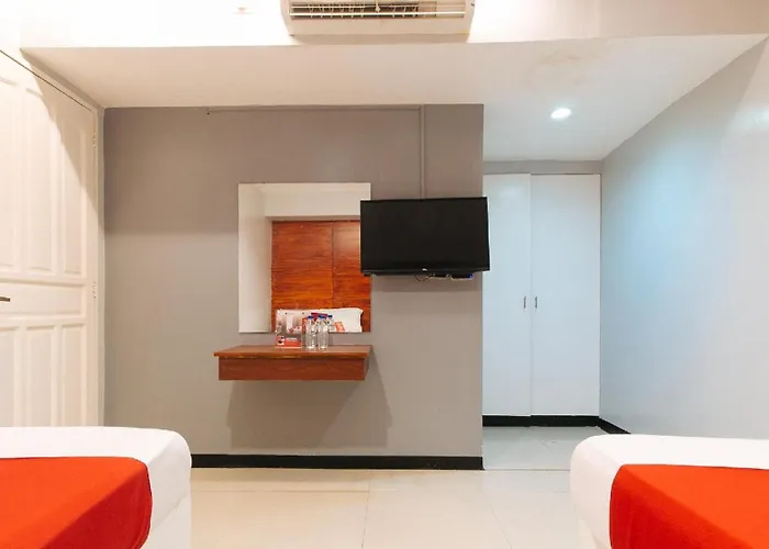 Resort Reddoorz At Homa Santiago (Camotes Islands)